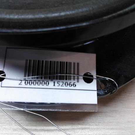 dinamik-akusticeskie-volkswagen-golf-5-akusticeskie-sistemy-art-26673-big-3