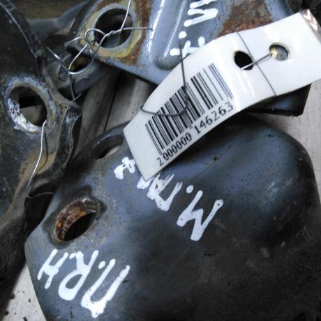 petlia-dveri-mitsubishi-galant-7-art-27356-big-1