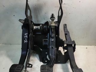 pedalnyi-uzel-blok-pedalei-volkswagen-golf-3-art-28256