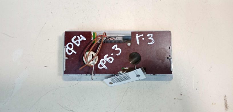 fonar-osveshheniia-salona-volkswagen-passat-b3-art-28279-big-1