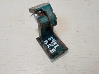 petlia-dveri-peredniaia-pravaia-verxniaia-volkswagen-passat-b4-art-28713