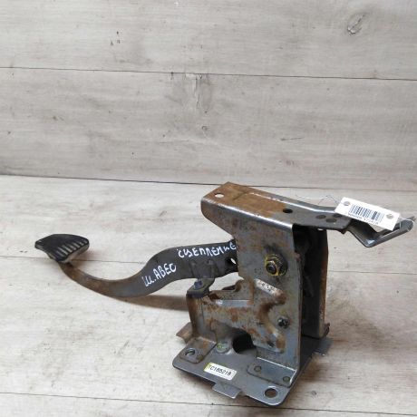 pedal-scepleniia-chevrolet-aveo-t200-art-29441-big-0