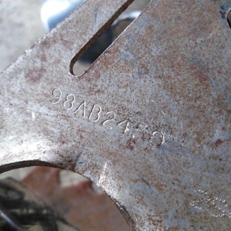 pedalnyi-uzel-pedal-scepleniia-tormoza-ford-focus-1-rest-art-29522-big-1