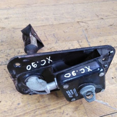 kreplenie-zapaski-volvo-xc90-art-30097-big-2