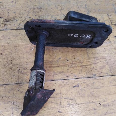 kreplenie-zapaski-volvo-xc90-art-30097-big-0