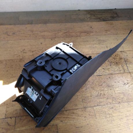 podlokotnik-toyota-camry-v40-defekt-art-31376-big-3