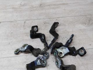 petlia-dveri-ford-focus-art-31441