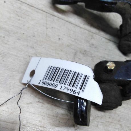 petlia-dveri-ford-focus-art-31441-big-1