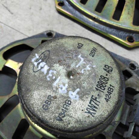 dinamik-akusticeskii-ford-focus-1-rest-art-31442-big-1