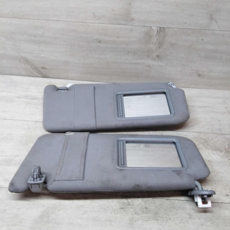 kozyrek-solncezashhitnyi-toyota-camry-v40-pravyi-art-31478-big-1