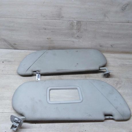 kozyrek-solncezashhitnyi-volkswagen-sharan-rest-art-31787-big-0