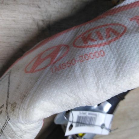 poduska-bezopasnosti-airbag-pravaia-v-krysu-sedan-kia-cerato-2-art-32010-big-2
