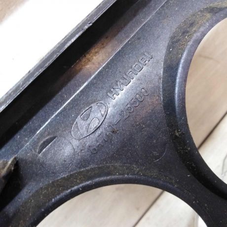 ramka-centralnaia-torpedy-deflektor-hyundai-accent-2-art-32086-big-4