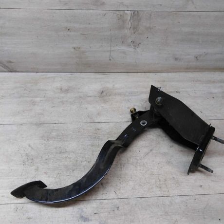 pedal-scepleniia-hyundai-accent-2-art-32188-big-1