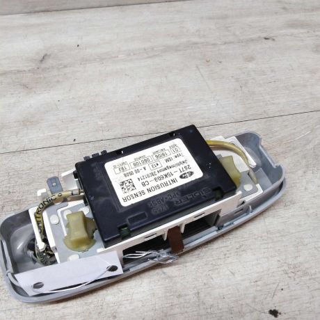 plafon-salona-fonar-ford-focus-2-do-rest-art-32202-big-1