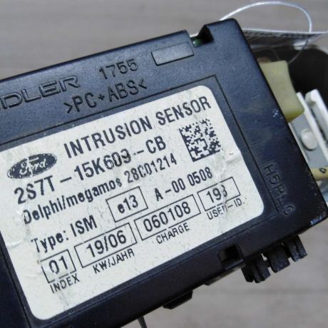 plafon-salona-fonar-ford-focus-2-do-rest-art-32202-big-2