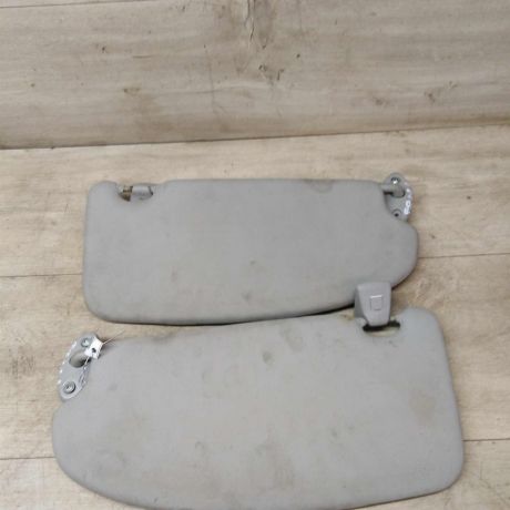 kozyrek-solncezashhitnyi-ford-focus-2-do-rest-art-32371-big-0