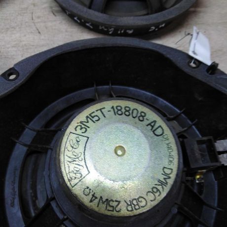 dinamik-akusticeskii-perednie-ford-focus-2-do-rest-art-32535-big-1