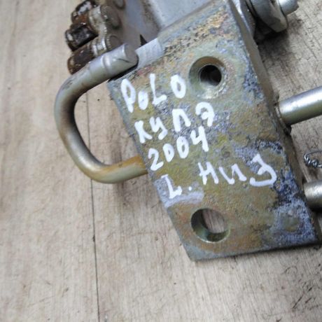 petlia-dveri-volkswagen-polo-4-art-32620-big-3