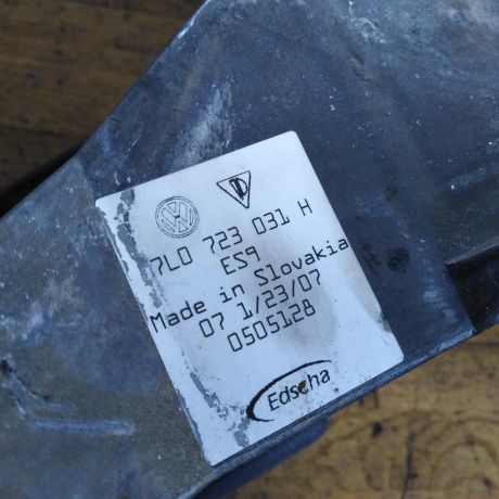 pedalnyi-uzel-pedal-gaza-i-tormoza-volkswagen-touareg-rest-art-32755-big-1