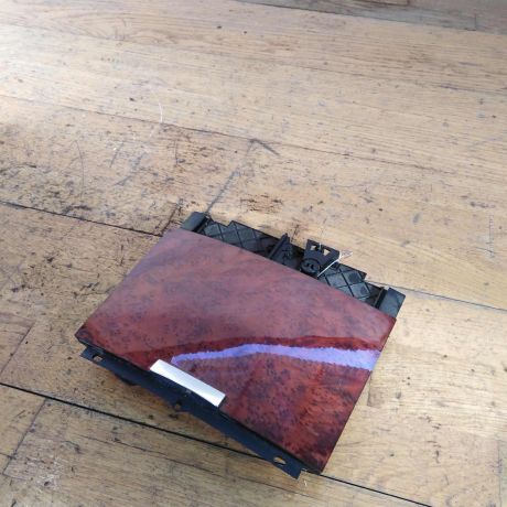 pepelnica-volkswagen-touareg-rest-art-32944-big-0