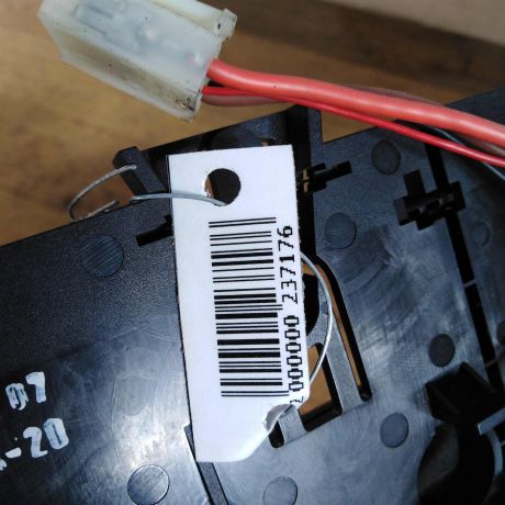 pepelnica-volkswagen-touareg-rest-art-32944-big-4