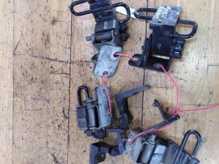 petlia-dveri-volkswagen-touareg-art-32954