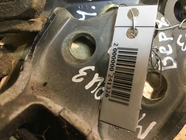 petlia-dveri-mitsubishi-carisma-art-33209-big-3