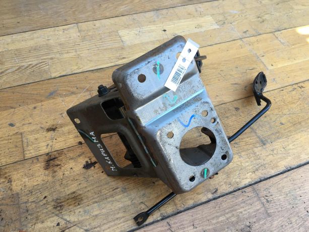 pedalnyi-uzel-pedal-tormoza-pedal-gaza-mitsubishi-carisma-rest-art-33395-big-2