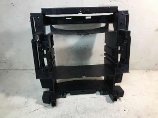 ramka-centralnaia-torpedy-mercedes-w203-do-rest-art-33536