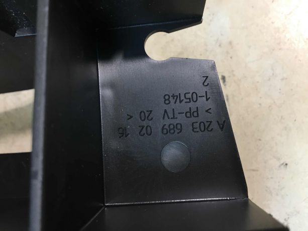 ramka-centralnaia-torpedy-mercedes-w203-do-rest-art-33536-big-2