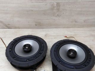 dinamika-akusticeskie-audi-a4-b6-8e-perednii-art-33758