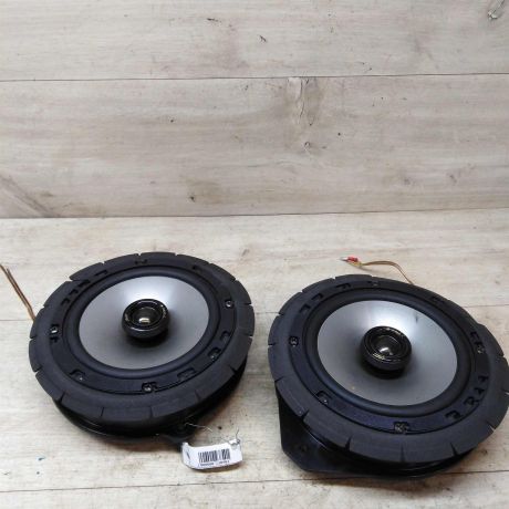 dinamika-akusticeskie-audi-a4-b6-8e-perednii-art-33758-big-0