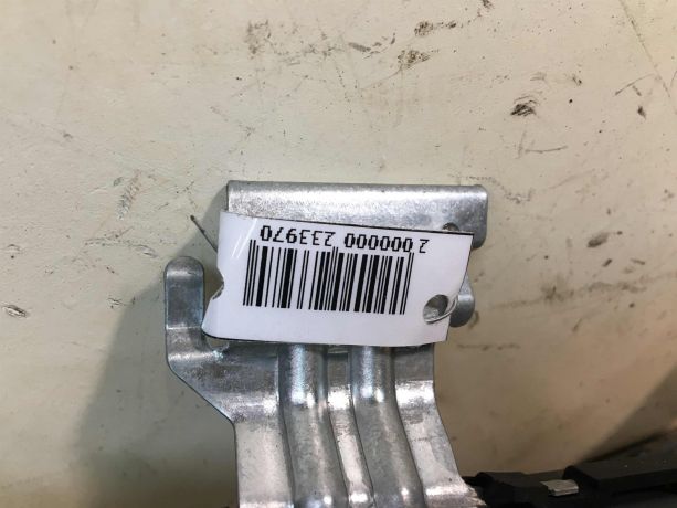 airbag-poduska-bezopasnosti-peredniaia-pravaia-mercedes-w203-do-rest-art-33776-big-1