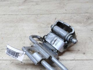 petlia-dveri-peredniaia-pravaia-nizniaia-audi-a4-b6-art-34283