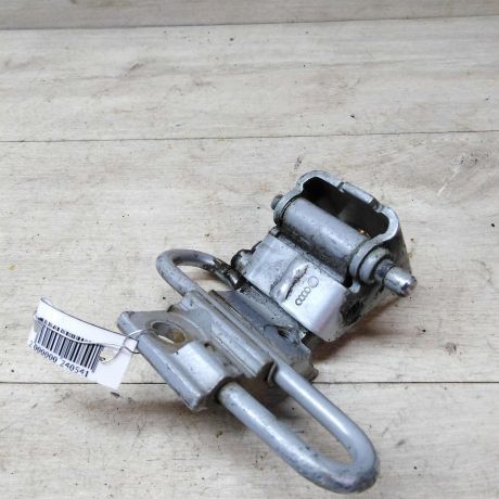 petlia-dveri-peredniaia-pravaia-nizniaia-audi-a4-b6-art-34283-big-0