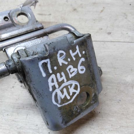 petlia-dveri-peredniaia-pravaia-nizniaia-audi-a4-b6-art-34283-big-2