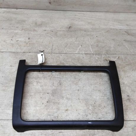 ramka-centralnaia-torpedy-volkswagen-polo-sedan-art-34959-big-0