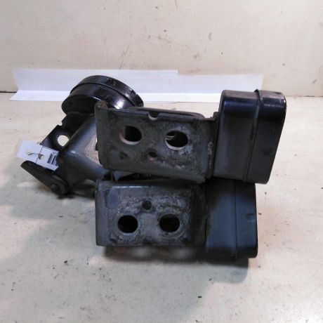 petlia-dveri-peredniaia-pravaia-nizniaia-renault-megane-2-2-stuki-art-35091-big-5