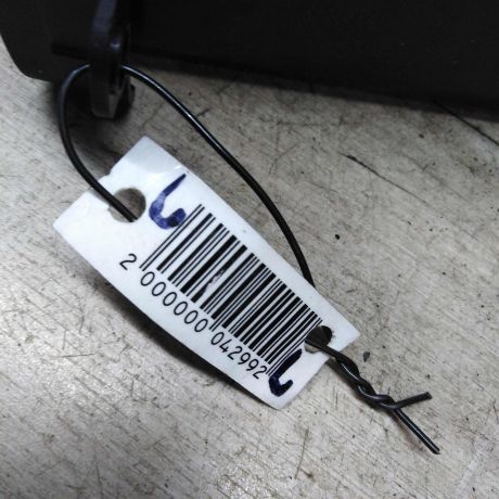 ramka-centralnoi-torpedy-pod-avtomagnitolu-karman-volkswagen-polo-sedan-art-35101-big-4