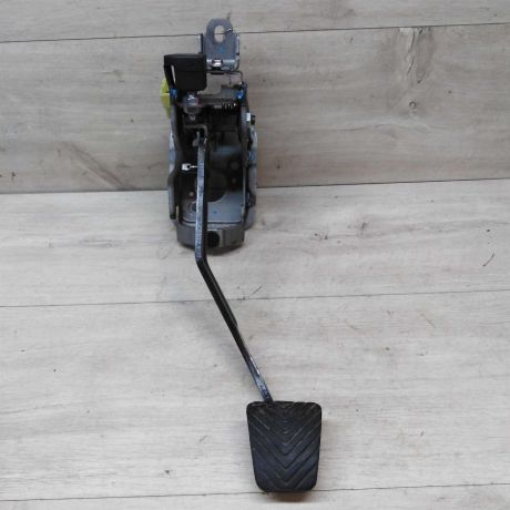 pedal-scepleniia-kia-ceed-art-35433-big-1