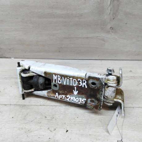 petlia-dveri-zadniaia-pravaia-nizniaia-mercedes-benz-vito-w638-art-35795-big-1