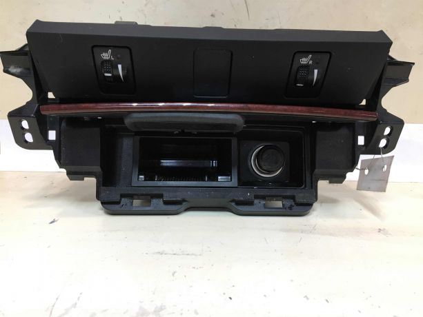 pepelnica-knopka-podogreva-sidenii-toyota-camry-v50-art-36174-big-3