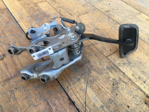 pedal-tormoza-toyota-camry-v50-art-36420-big-2