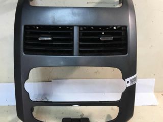 ramka-magnitoly-centralnoi-konsoli-chevrolet-aveo-t300-art-36956