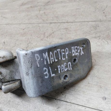 petlia-dveri-zadniaia-levaia-verxniaia-renault-master-art-37207-big-0