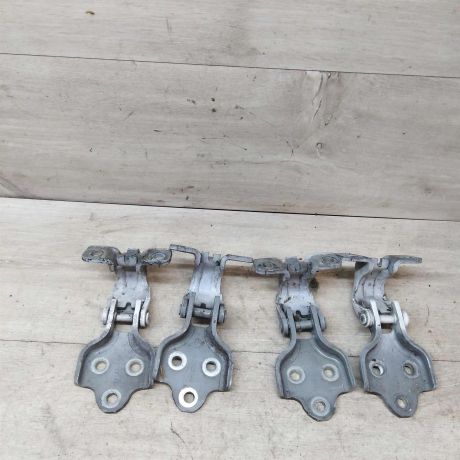 petlia-dveri-peredniaia-renault-master-art-37254-big-1