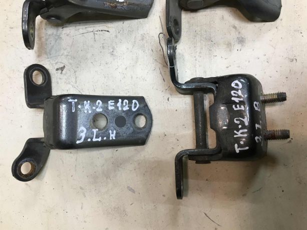 petlia-dveri-toyota-corolla-ix-art-37425-big-1