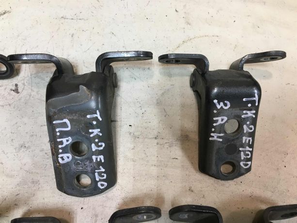 petlia-dveri-toyota-corolla-ix-art-37425-big-5