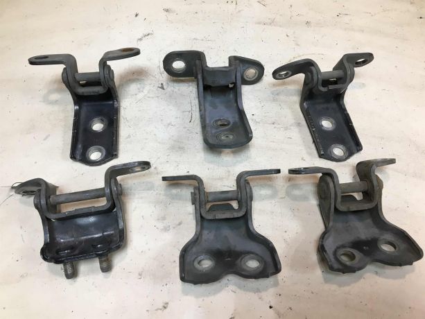 petlia-dveri-toyota-corolla-ix-art-37425-big-4